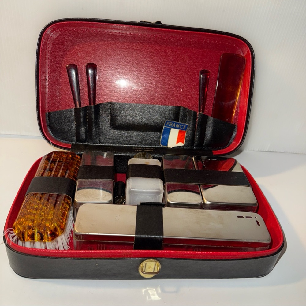 Vintage leather Travel Grooming Dopp Kit